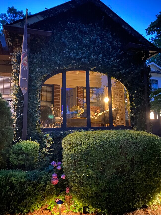 Building Photo - 1308 N Highland Ave NE