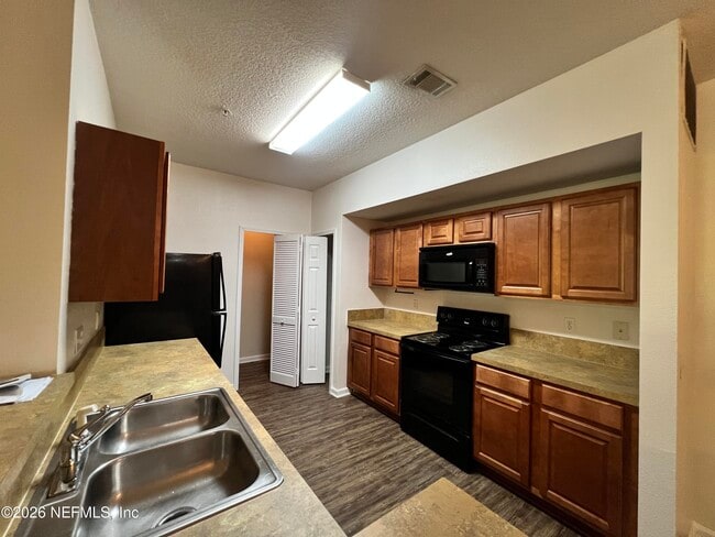 Building Photo - 3620 Kirkpatrick Cir