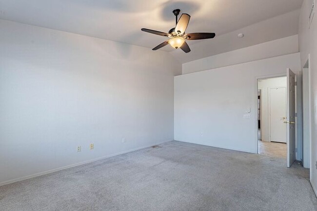Building Photo - North West Chandler Home with a Pool