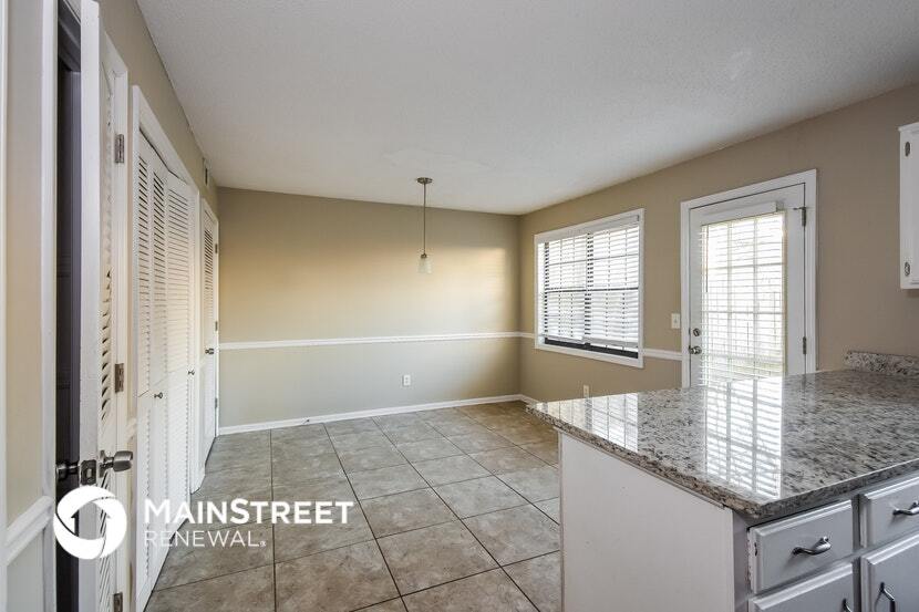 Building Photo - 7055 Sand Wedge Cir