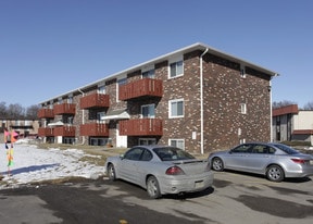 Building Photo - Blondo Crest Apartments