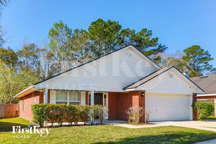 Building Photo - 2047 Eclipse Dr