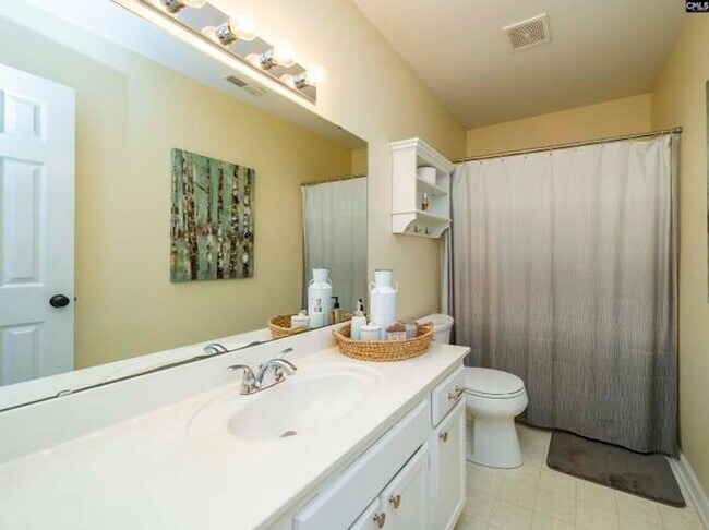 Building Photo - Home For Rent in Mallard Hills!