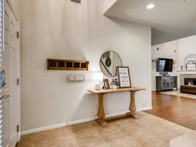 Building Photo - 461 Sweet Gum Dr