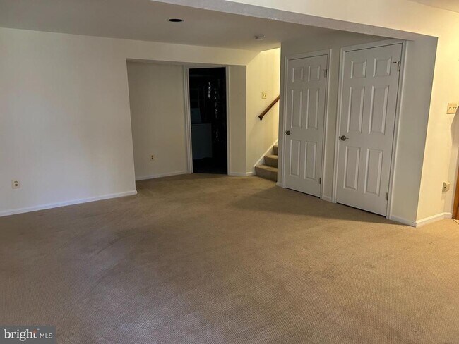 Building Photo - 603 Budleigh Cir