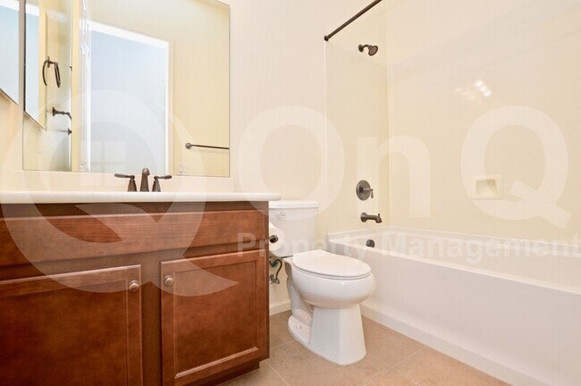 Building Photo - 20565 W Nelson Pl