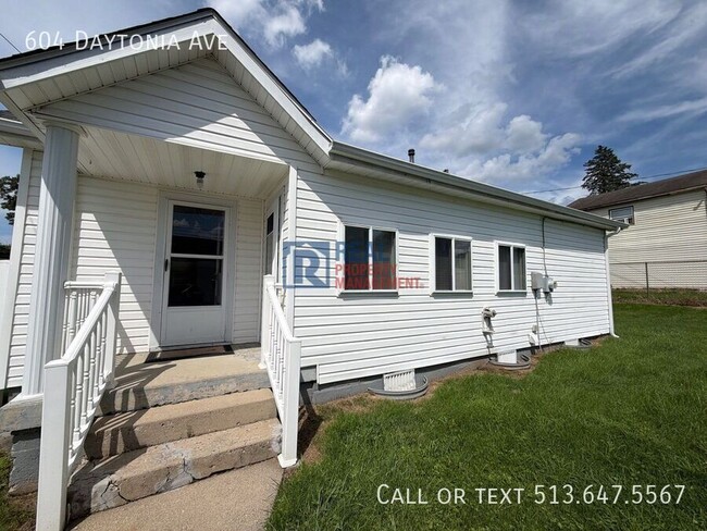 Building Photo - 604 Daytonia Ave