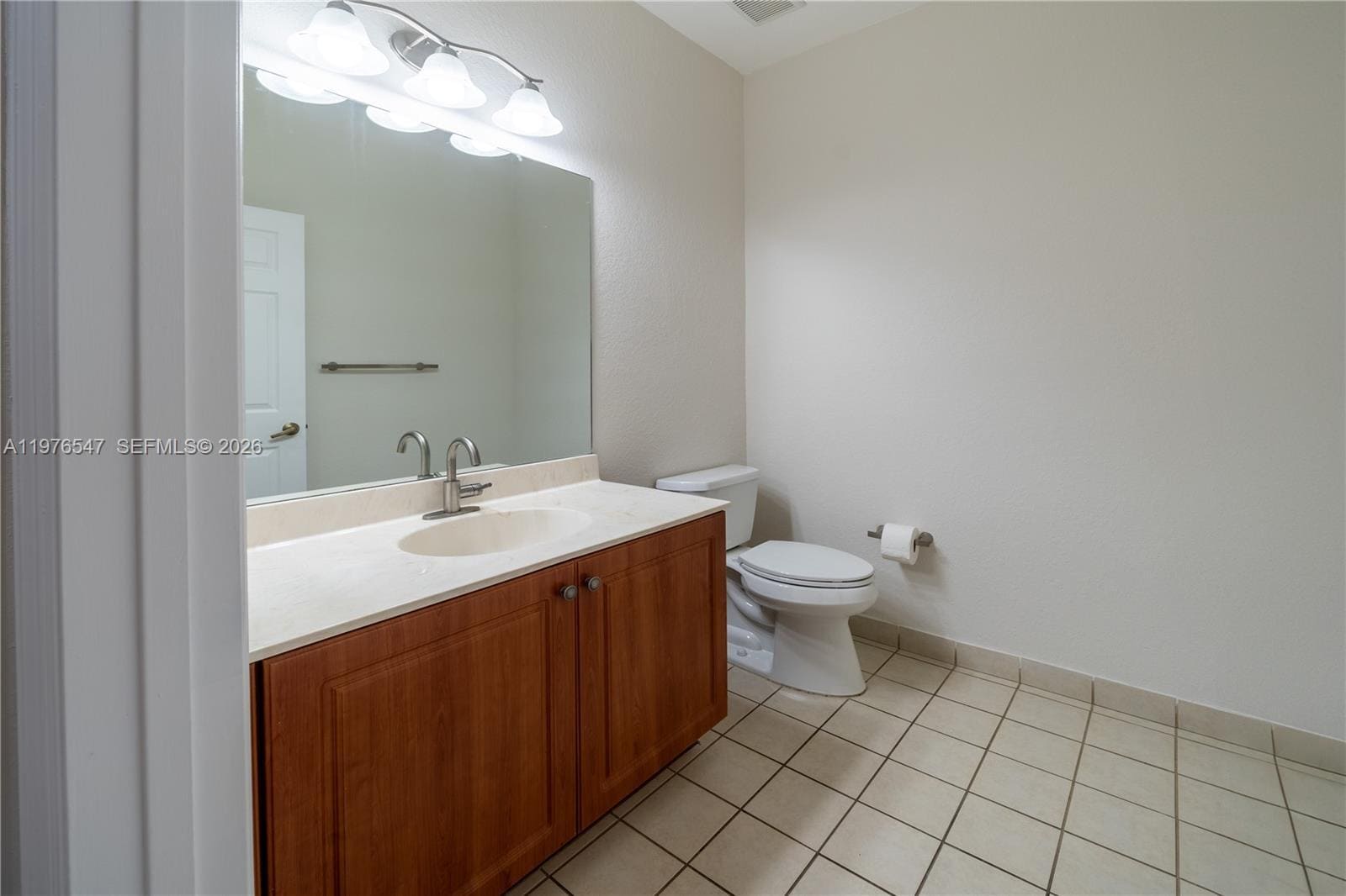 Building Photo - 5327 SW 40th Ave