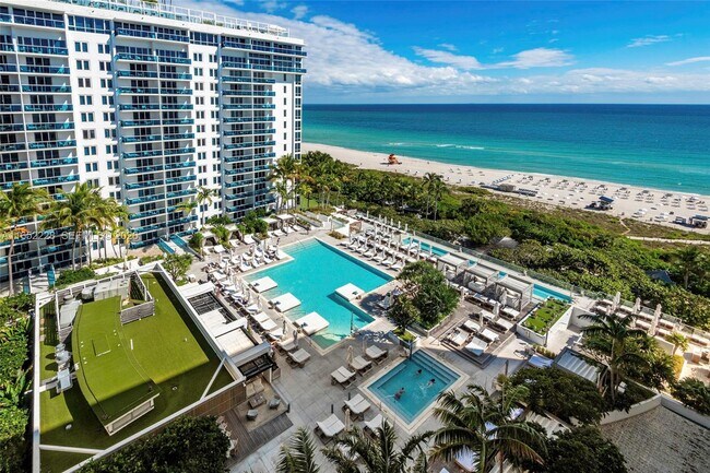 Building Photo - 2301 Collins Ave