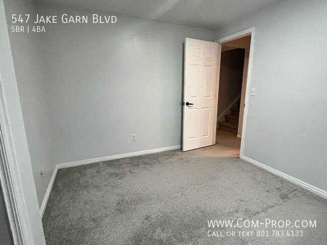 Building Photo - 547 Jake Garn Blvd