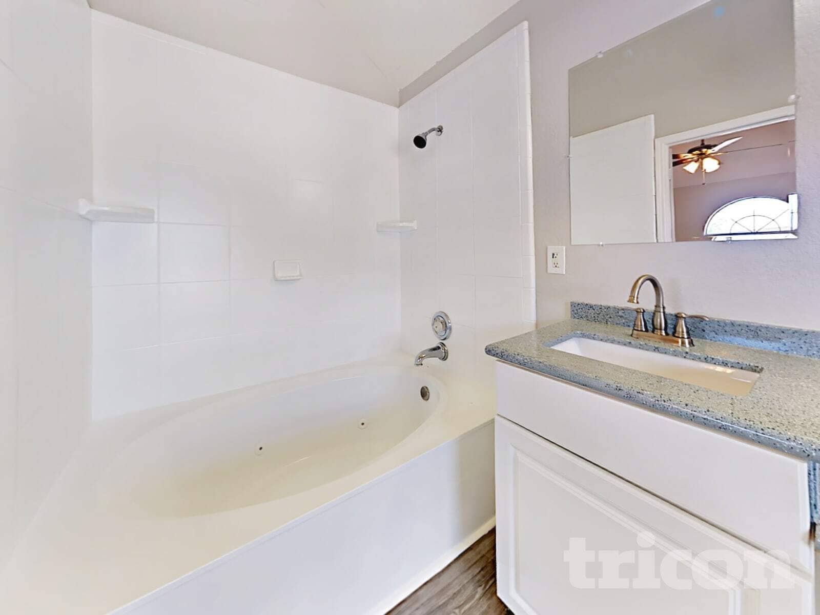 Building Photo - 900 Freshwood Ct