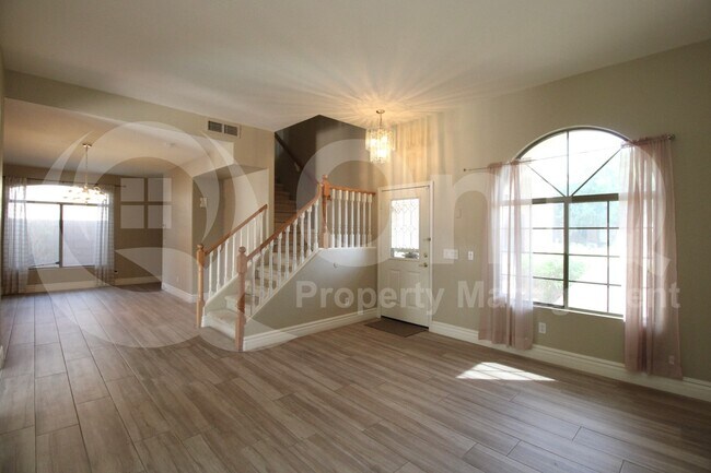 Building Photo - 4604 E Prickly Pear Trail