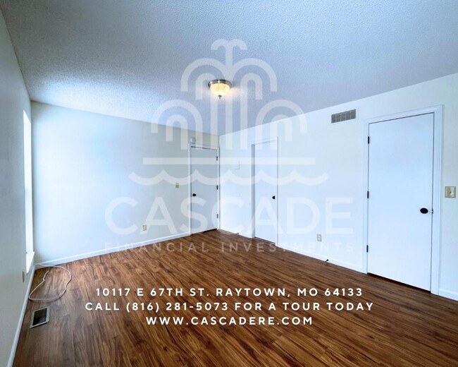 Building Photo - 10117 E 67th St