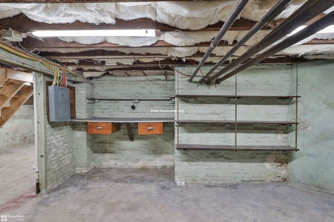 Building Photo - 67 W Laurel St