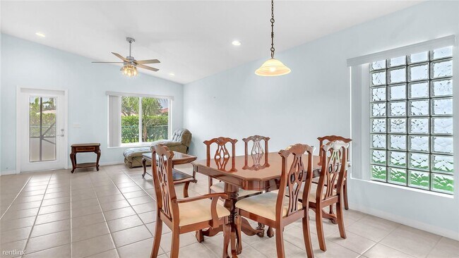 Building Photo - 3 br, 2 bath House - 5048 NW 122nd Ave
