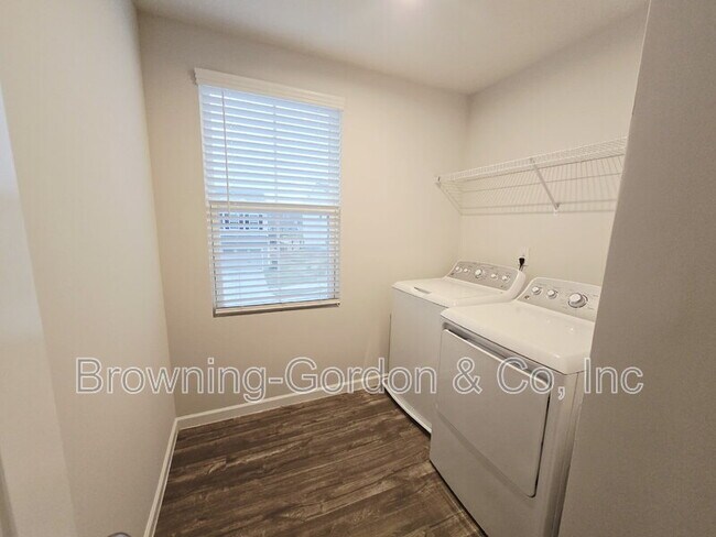 Building Photo - 1026 Cone Blvd