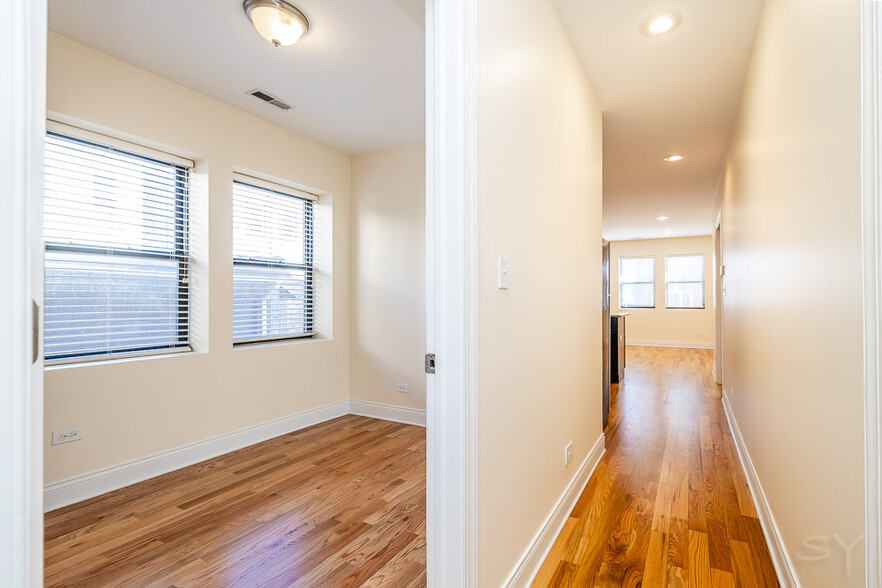 Building Photo - 2312 S Seeley Ave