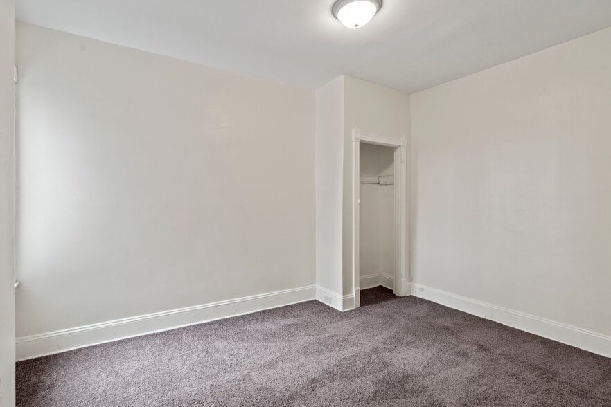 Building Photo - 3727 N 16th St