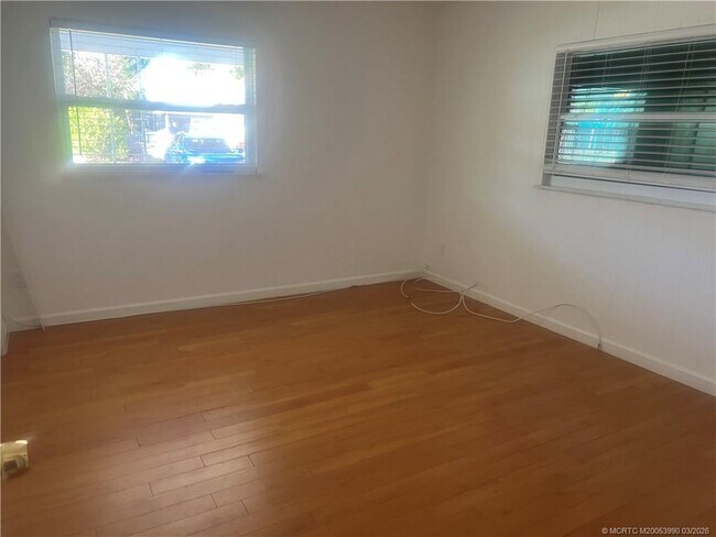 Building Photo - 2172 NE Pelican Terrace