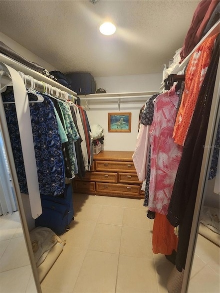 Building Photo - 690 Island Way