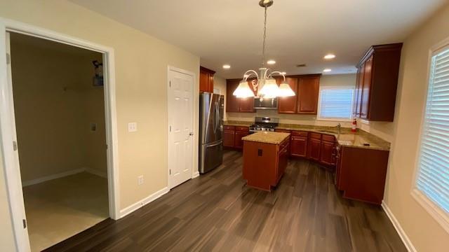 Building Photo - 1445 Highland Oaks Way NE