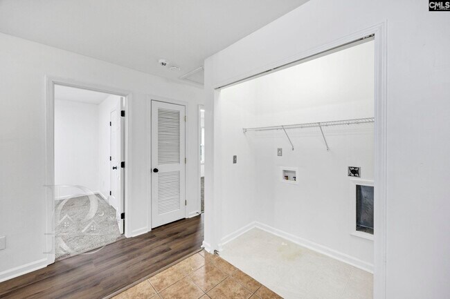 Building Photo - 86 Deertrot Ct