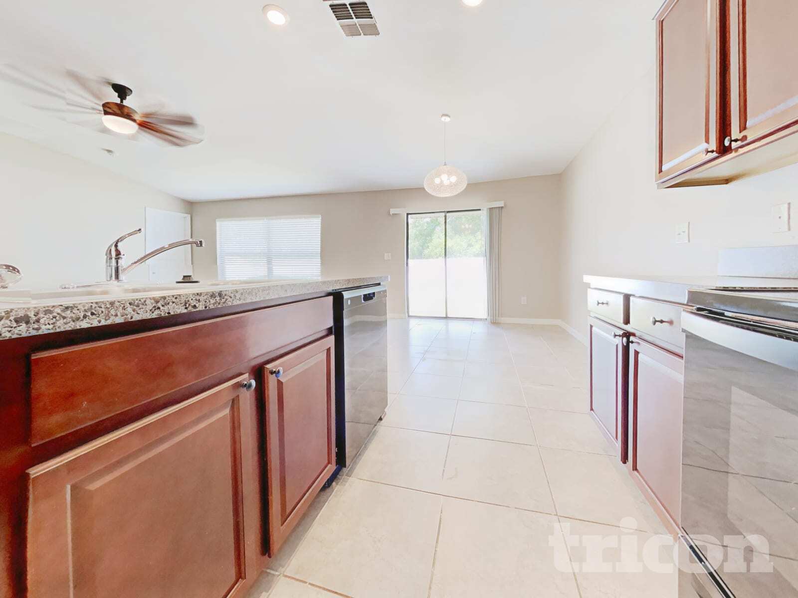 Building Photo - 10034 Carloway Hills Dr