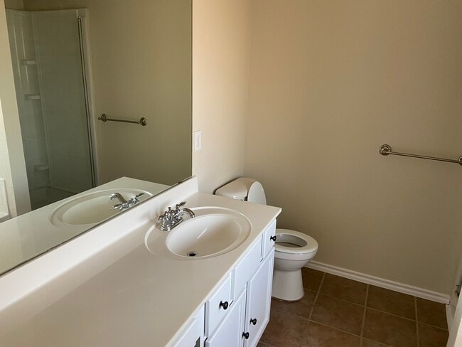 Building Photo - 3729 Bandera Ranch Rd