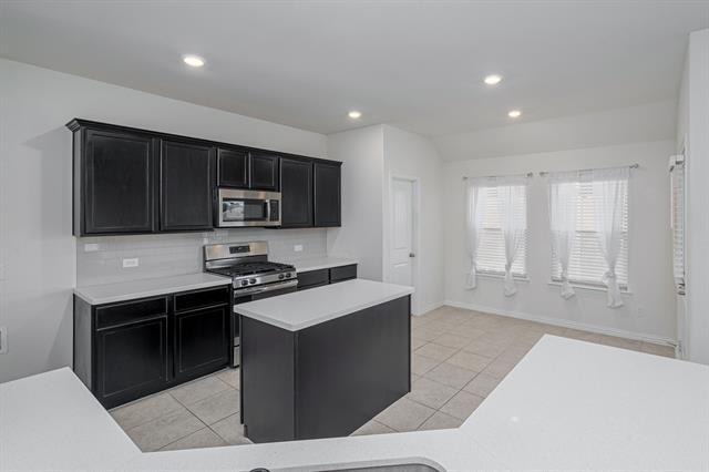 Building Photo - 505 Brook View Ct