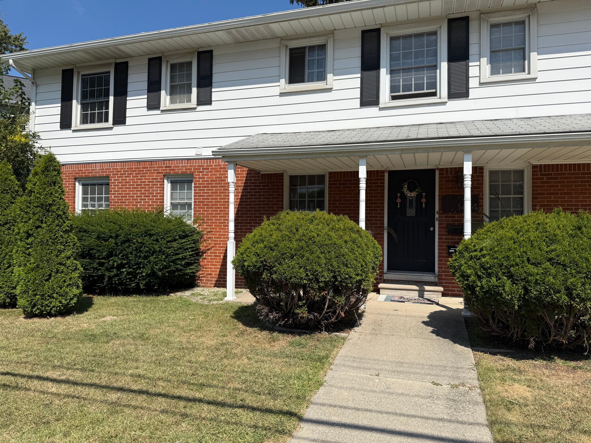 Building Photo - 1414 Crooks Rd