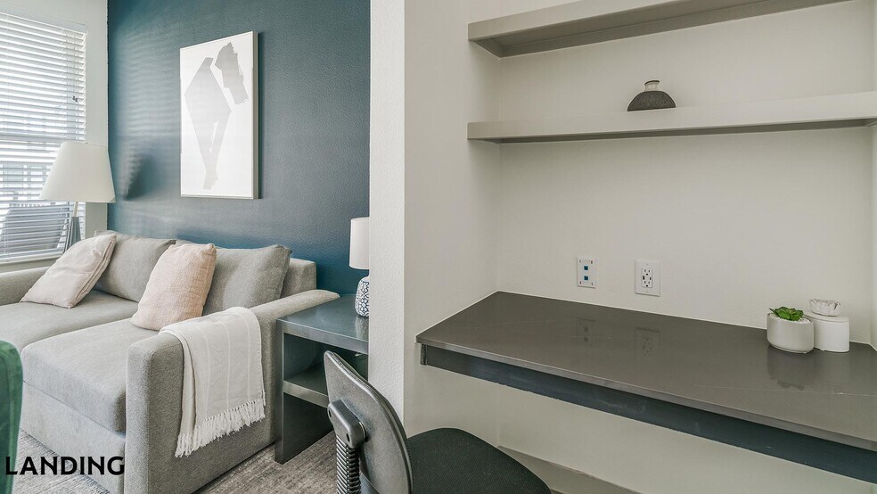 Building Photo - 91 Jensen Dr