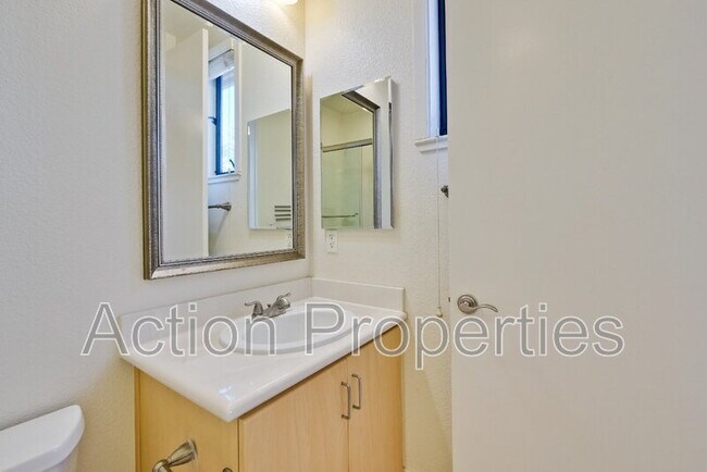 Building Photo - 4206 Rickeys Way