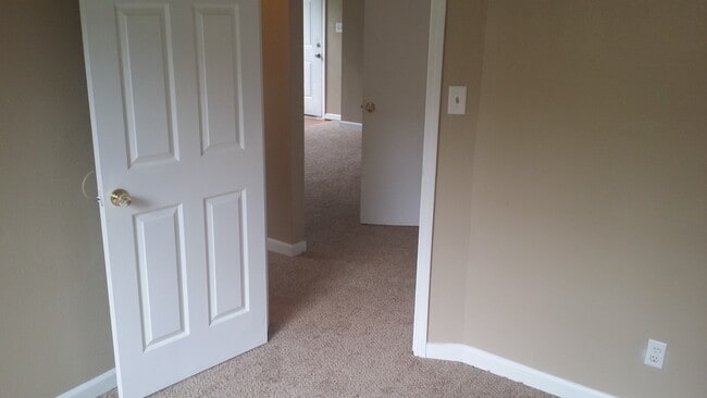 Building Photo - Yorktown Home. Available now.