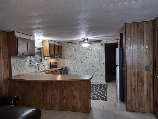 Building Photo - 17307 McIntosh Cir