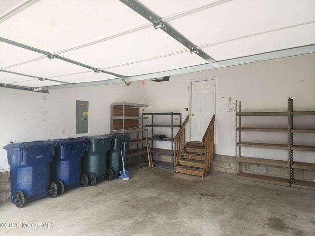 Building Photo - 129 Lighthouse Dr