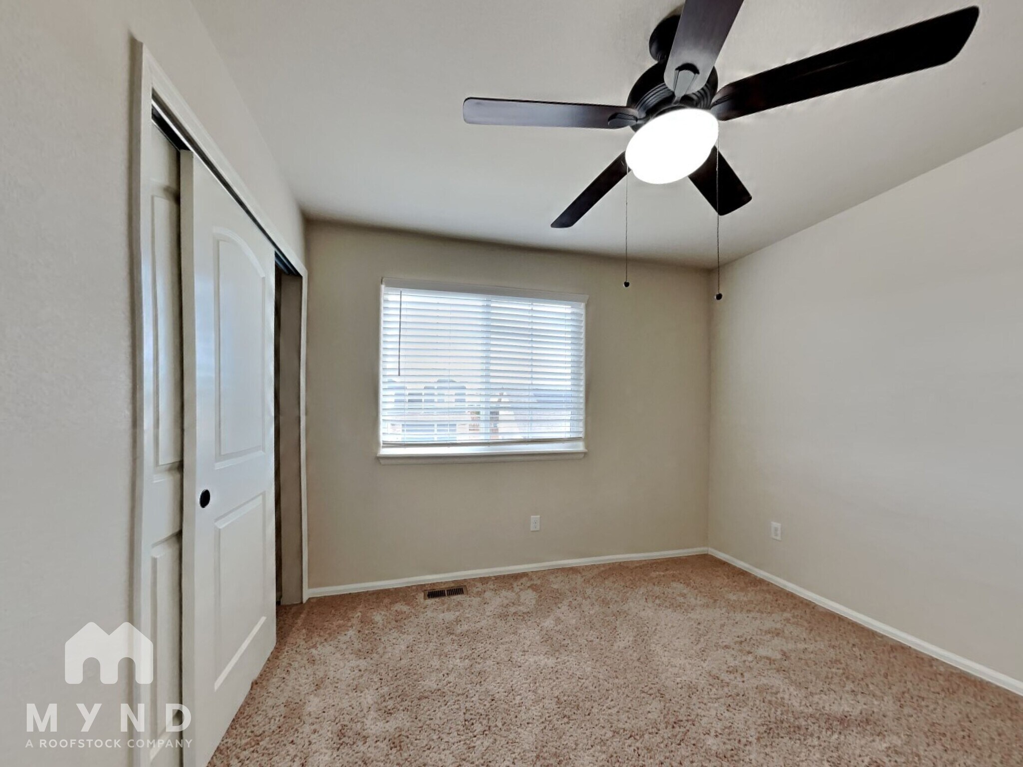 Building Photo - 6365 San Mateo Dr