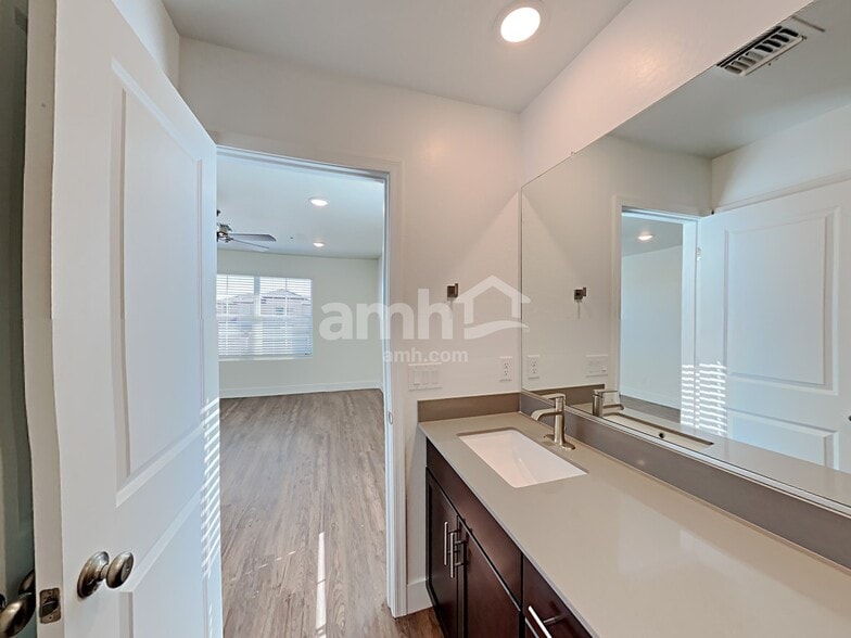 Building Photo - 21578 S 231st St