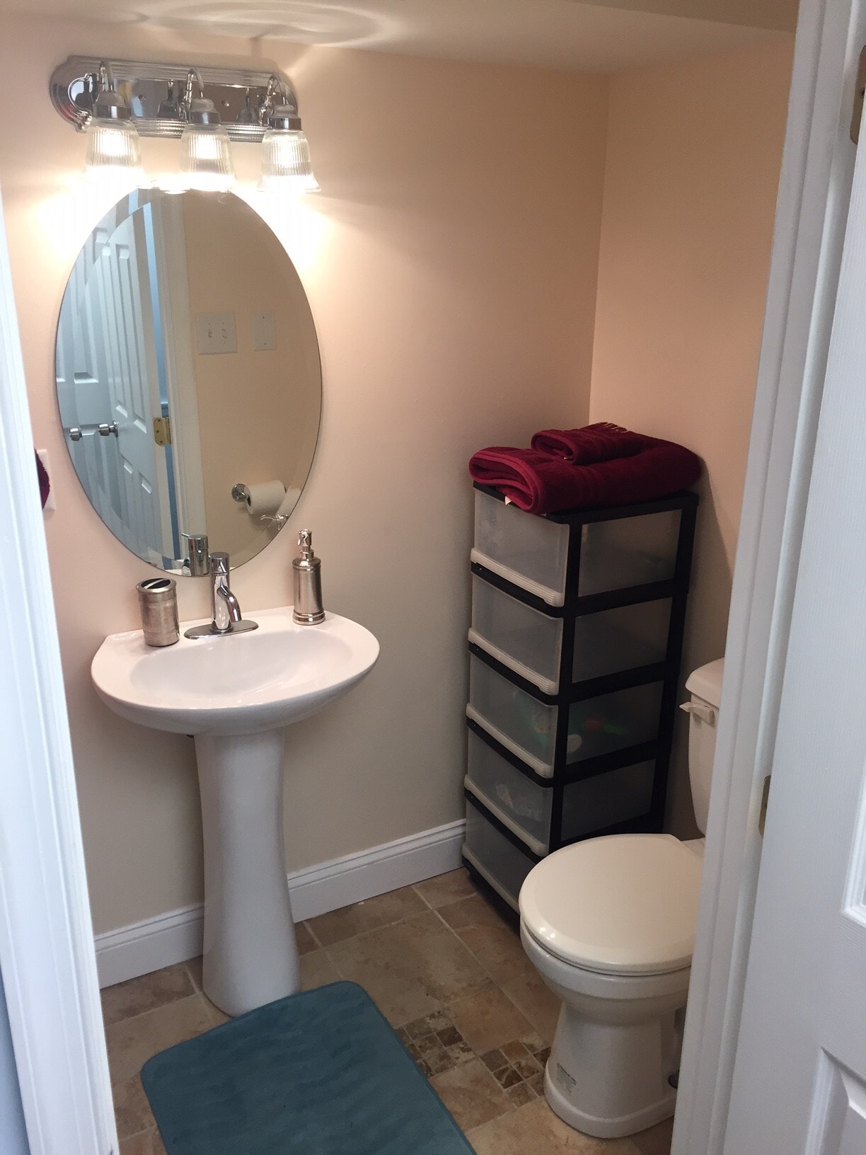 Bathroom - 903 S Bouldin St