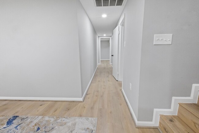 Building Photo - Charming 4BR House in Temple Hills