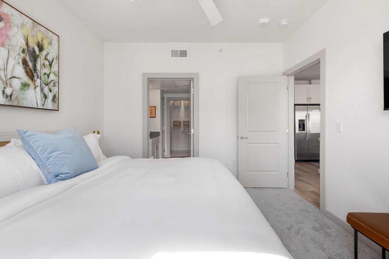 Building Photo - 1301 Leah Ave