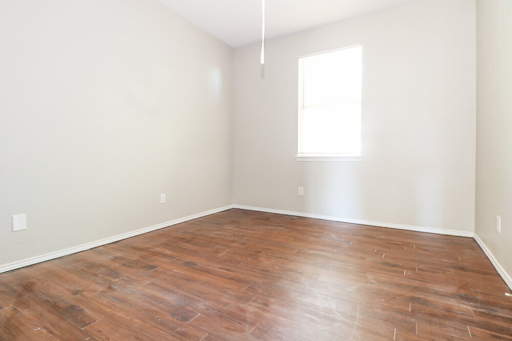 Building Photo - 1108 McKavett Dr