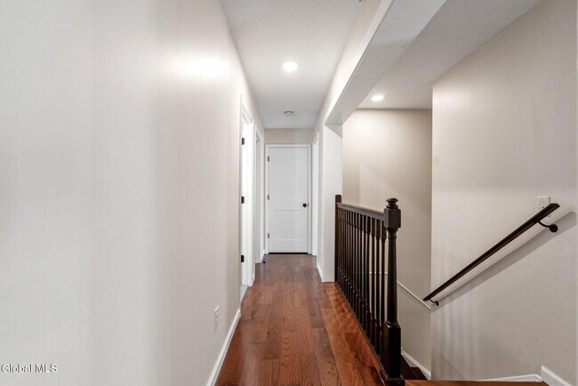 Building Photo - 30 Dick Lynch Rd