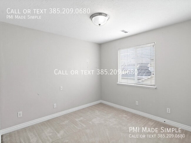 Building Photo - Spacious 5-Bed Home, Cedar Hills, Mountain...