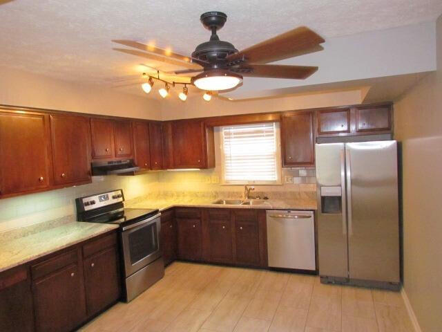 Building Photo - 3375 Moundview Ct