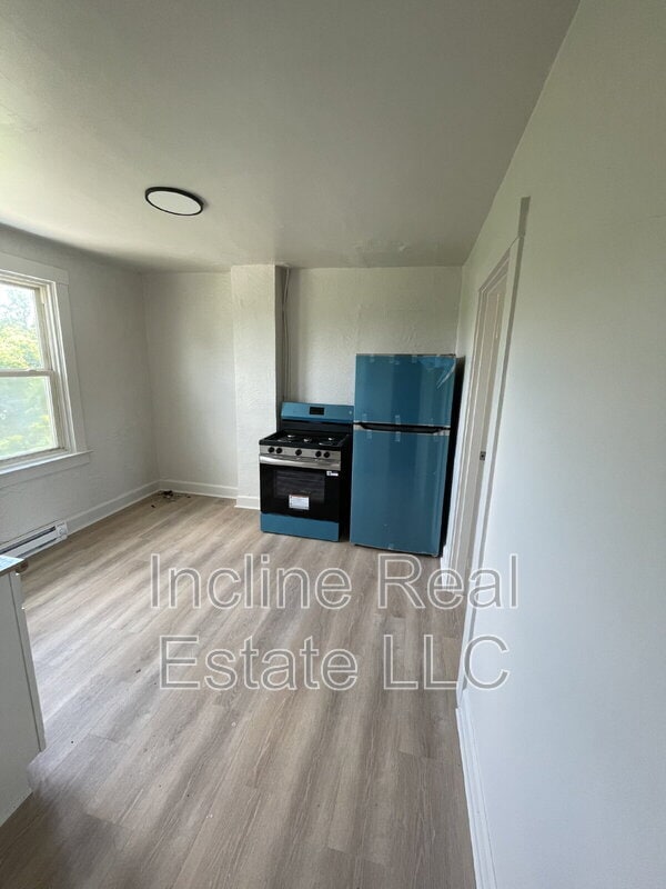 Building Photo - 1133 Maryland Ave