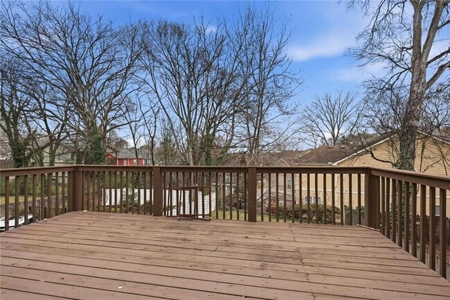 Building Photo - 1849 Spring Ave NW