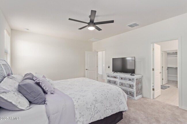 Building Photo - 3332 N 198th Ln