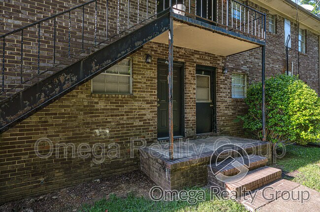 Building Photo - 2020 High School Rd