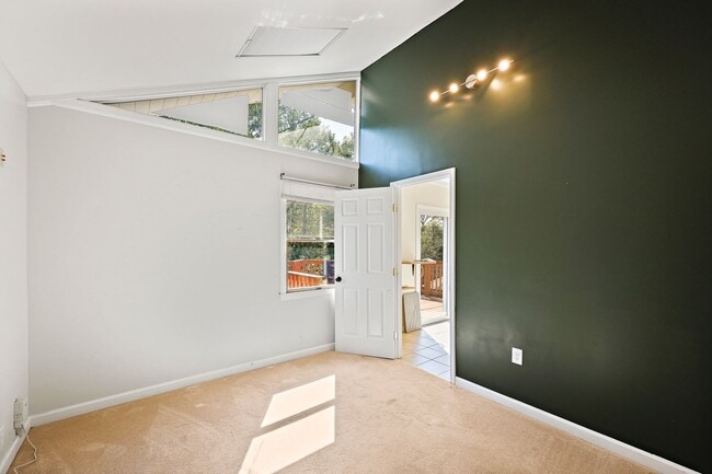 Building Photo - Columbia, MD