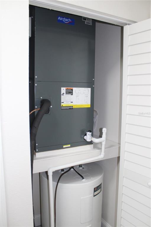 Building Photo - 9312 Bahia Rd